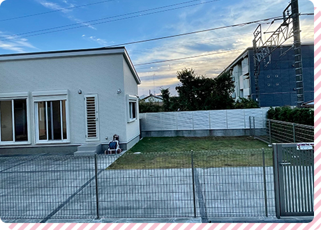 ドッグラン併設でのびのびと飼育